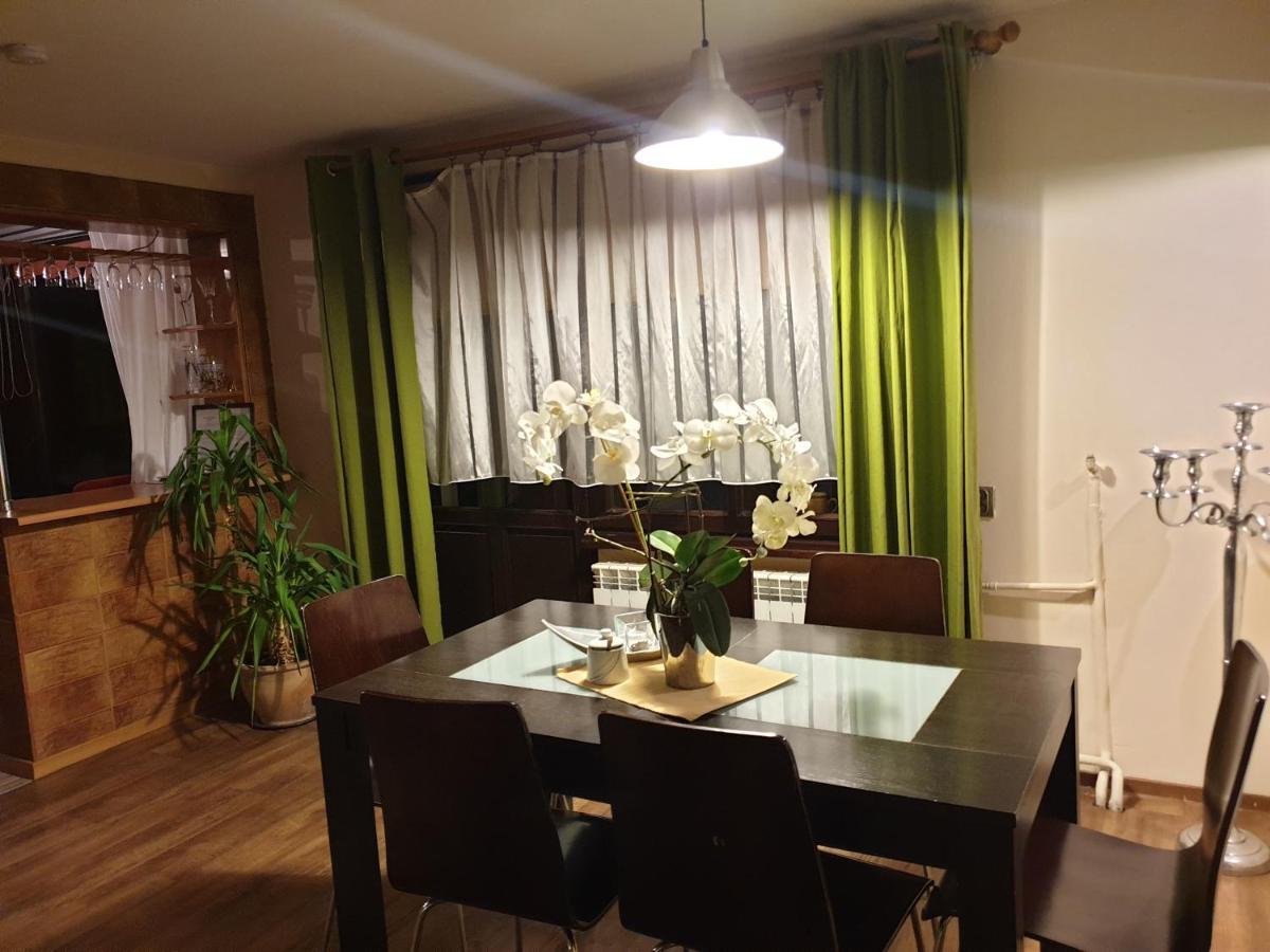 Sloneczne Apartamenty Крошенко Екстериор снимка